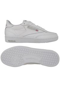 Buty do chodzenia damskie Reebok Club C 85. Zapięcie: sznurówki. Kolor: szary, wielokolorowy, biały. Materiał: materiał, skóra. Szerokość cholewki: normalna. Model: Reebok Club. Sport: turystyka piesza