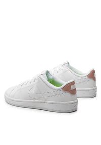 Nike Sneakersy Court Royale 2 Nn DQ4127 100 Biały. Kolor: biały. Materiał: skóra. Model: Nike Court #6