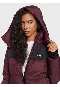 DKNY Sport Kurtka puchowa DP2J9216 Fioletowy Regular Fit. Kolor: fioletowy. Materiał: syntetyk, puch. Styl: sportowy