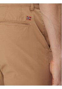 Napapijri Chinosy M-Puyo NP0A4H98 Brązowy Slim Fit. Kolor: brązowy. Materiał: bawełna #3