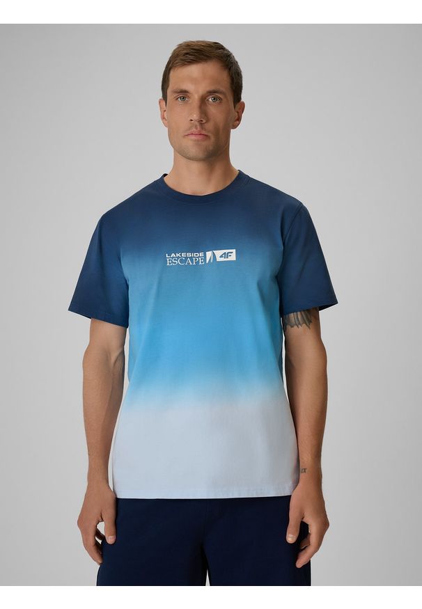4f - 4F T-shirt regular z nadrukiem męski - granatowy XXL. Okazja: na co dzień. Kolor: niebieski. Materiał: bawełna, dzianina. Wzór: nadruk. Styl: sportowy, klasyczny, casual