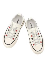 Sneakersy damskie GOE, cholewka ze skóry licowej z zaokrąglonym noskiem na solidnej podeszwie, białe, TT2N4072. Okazja: na co dzień. Kolor: biały. Materiał: skóra. Szerokość cholewki: normalna. Obcas: na platformie. Sport: turystyka piesza #7