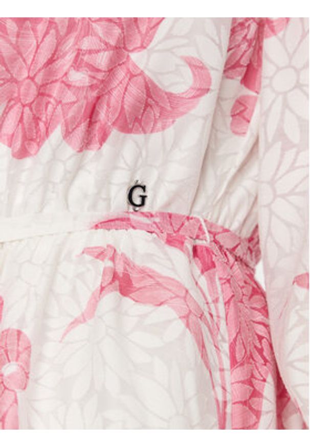 Guess Sukienka koktajlowa W5GK07 WH4K2 Biały Regular Fit. Kolor: biały. Materiał: syntetyk. Styl: wizytowy