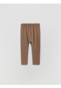 Reserved - Bawełniane legginsy - ciemnobrązowy. Kolor: brązowy. Materiał: bawełna