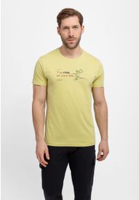 Volcano - Limonkowy t-shirt z printem T-TOURING. Okazja: na co dzień. Kolekcja: plus size. Materiał: materiał, bawełna. Wzór: nadruk. Styl: klasyczny, casual