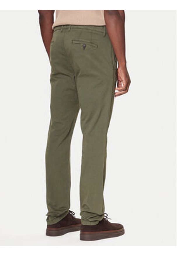 United Colors of Benetton - United Colors Of Benetton Chinosy 4TZYUF04P Zielony Slim Fit. Kolor: zielony. Materiał: bawełna