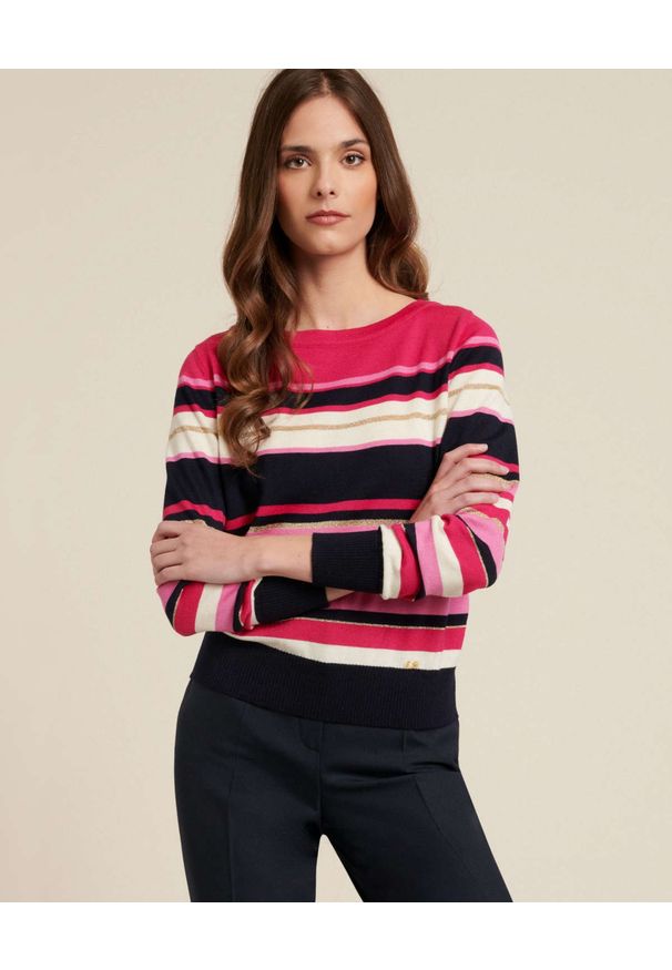Luisa Spagnoli - LUISA SPAGNOLI - Różowy sweter w paski Macchietta. Kolor: biały. Materiał: wełna, prążkowany. Długość rękawa: długi rękaw. Długość: długie. Wzór: paski