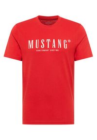 Mustang T-Shirt Austin 1016853 Czerwony Regular Fit. Kolor: czerwony. Materiał: bawełna #4
