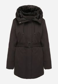 Born2be - Czarna Pikowana Kurtka z Bawełną o Długim Kroju z Kapturem i Paskiem Senathiel. Okazja: na co dzień. Typ kołnierza: kaptur. Kolor: czarny. Materiał: bawełna. Długość: długie. Styl: elegancki, casual #3