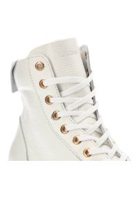 Białe Sneakersy Carinii Damskie Stylowe Obuwie. Okazja: do pracy, na uczelnię. Kolor: biały. Materiał: skóra. Szerokość cholewki: normalna. Wzór: jednolity, aplikacja. Styl: elegancki #3