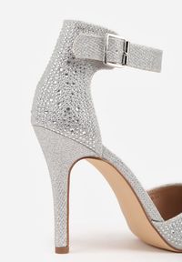 Renee - Srebrne Szpilki Vices z Drobnymi Cyrkoniami i Skórzaną Wkładką Vortinia. Okazja: na karnawał. Kolor: srebrny. Materiał: skóra. Sezon: wiosna, lato. Obcas: na szpilce #2