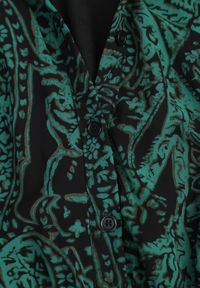 Renee - Ciemnozielona Sukienka Rozkloszowana z Wiązanym Paskiem Blerore. Kolor: zielony. Materiał: materiał. Typ sukienki: koszulowe. Długość: maxi #5