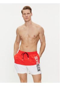 Calvin Klein Swimwear Szorty kąpielowe KM0KM00994 Czerwony Regular Fit. Kolor: czerwony. Materiał: syntetyk