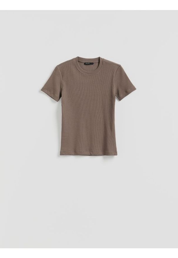 Reserved - T-shirt w prążek - beżowy. Kolor: beżowy. Materiał: bawełna, dzianina. Wzór: prążki