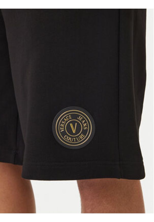 Versace Jeans Couture Szorty sportowe 80GADT03 CF01T Czarny Regular Fit. Kolor: czarny. Materiał: bawełna. Styl: sportowy