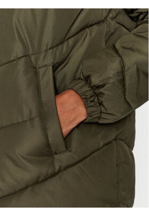 JDY Kurtka zimowa 15305658 Zielony Regular Fit. Kolor: zielony. Materiał: syntetyk. Sezon: zima