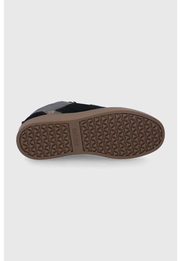 Etnies - Buty zamszowe Jefferson. Nosek buta: okrągły. Zapięcie: sznurówki. Kolor: czarny. Materiał: zamsz. Szerokość cholewki: normalna. Technologia: Thinsulate