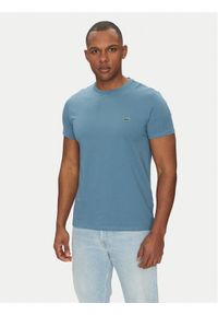 Lacoste T-Shirt TH6709 Błękitny Regular Fit. Kolor: niebieski. Materiał: bawełna