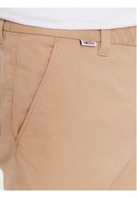 Tommy Jeans Chinosy DM0DM16758 Beżowy Slim Fit. Kolor: beżowy. Materiał: bawełna