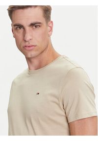 Tommy Jeans T-Shirt DM0DM04411 Beżowy Slim Fit. Kolor: beżowy. Materiał: bawełna