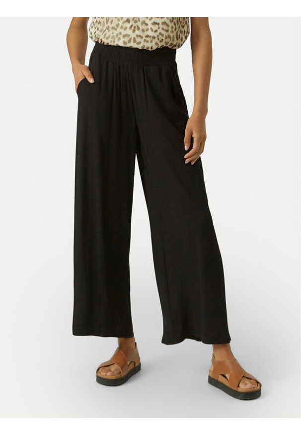 Vero Moda Spodnie palazzo Menny 10282478 Czarny Wide Leg. Kolor: czarny. Materiał: wiskoza