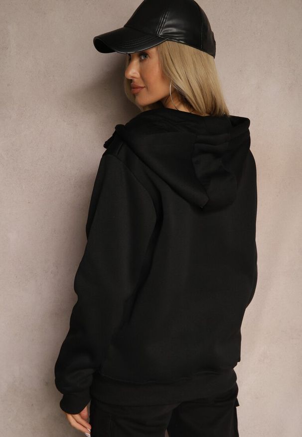 Renee - Czarna Rozpinana Bluza z Dodatkiem Bawełny z Kapturem i Polarem Tadela. Okazja: na co dzień. Typ kołnierza: kaptur. Kolor: czarny. Materiał: polar, bawełna. Styl: elegancki, casual