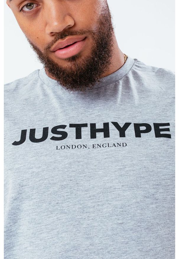 Hype T-shirt bawełniany kolor szary z nadrukiem. Okazja: na co dzień. Kolor: szary. Materiał: bawełna. Wzór: nadruk. Styl: casual