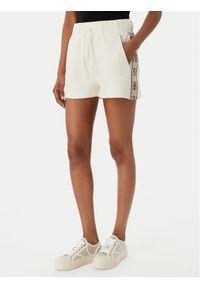 Guess Szorty sportowe Britney V3GD13 KB3P2 Écru Loose Fit. Kolor: kremowy. Materiał: syntetyk #1