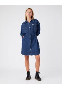 Wrangler - WRANGLER JUMBO MINI DRESS DAMSKA SUKIENKA JEANSOWA DARK INDIGO W9R46OX1E. Materiał: jeans. Długość: mini #4