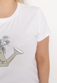 Born2be - Biały Bawełniany T-shirt z Ozdobnym Nadrukiem Littana. Okazja: na co dzień. Kolor: biały. Materiał: bawełna. Wzór: nadruk. Sezon: wiosna, lato. Styl: casual, klasyczny #7