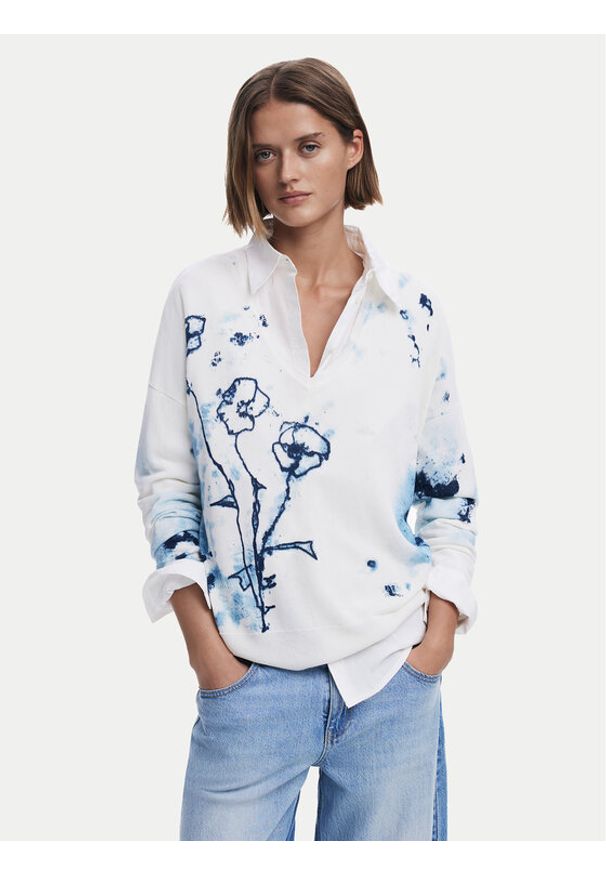 Desigual Sweter 25SWJF33 Écru Regular Fit. Materiał: wiskoza