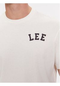 Lee T-Shirt 112342484 Beżowy Relaxed Fit. Kolor: beżowy. Materiał: bawełna #2