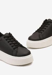 Born2be - Czarno-Białe Sneakersy na Platformie Rilame. Nosek buta: okrągły. Zapięcie: sznurówki. Kolor: czarny. Materiał: materiał. Obcas: na platformie. Wysokość obcasa: niski #5