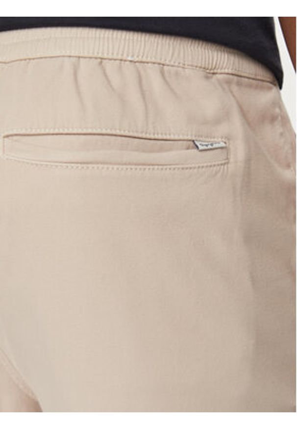 Pepe Jeans Spodnie dresowe Gymdigo Pull On Pant PM211692 Beżowy Regular Fit. Kolor: beżowy. Materiał: bawełna