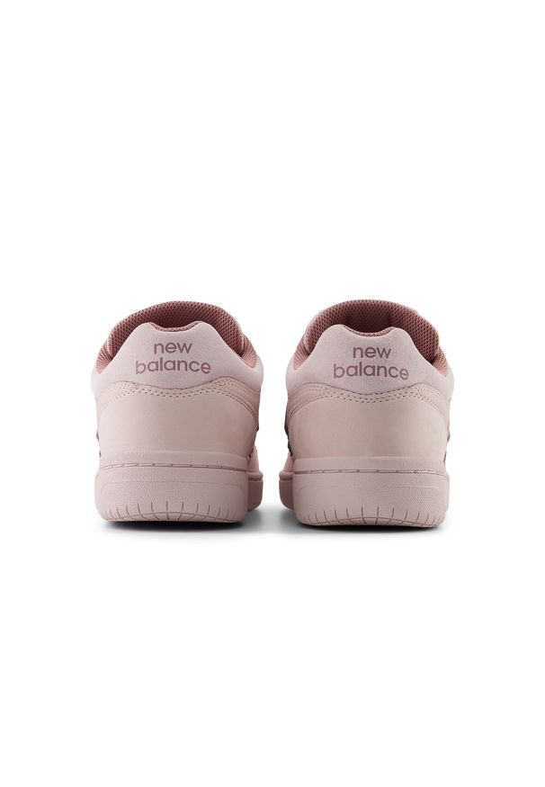Buty unisex New Balance Numeric UN480STR – różowe. Kolor: różowy. Materiał: materiał, zamsz, syntetyk, guma, skóra. Szerokość cholewki: normalna. Wzór: nadruk. Sport: bieganie