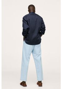 Mango Man Koszula bawełniana NUORO-I męska kolor granatowy relaxed ze stójką. Typ kołnierza: kołnierzyk stójkowy. Kolor: niebieski. Materiał: bawełna. Długość rękawa: długi rękaw. Długość: długie. Wzór: gładki #5