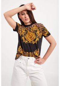 Versace Jeans Couture - T-shirt VERSACE JEANS COUTURE. Długość rękawa: krótki rękaw. Długość: krótkie. Wzór: motyw zwierzęcy