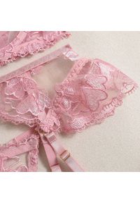 Intica - Komplet bielizny koronkowej z haftem na romantyczne wieczory Cristen. Kolor: fioletowy. Materiał: koronka. Wzór: haft #10