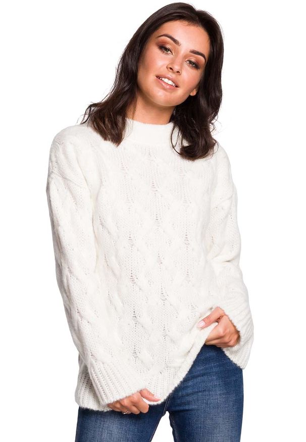 Sweter oversize MOE