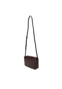 Calvin Klein Torebka Emblem Aop Elongated Camera Bag LV04F3268G Bordowy. Kolor: czerwony. Materiał: skórzane #4