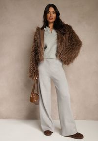 Renee - Szare Szerokie Spodnie Dzianinowe Ozdobione Sznurkami Meretusa. Okazja: na co dzień, do pracy, na spotkanie biznesowe. Stan: podwyższony. Kolor: szary. Materiał: dzianina. Wzór: aplikacja. Styl: biznesowy, klasyczny, casual #3