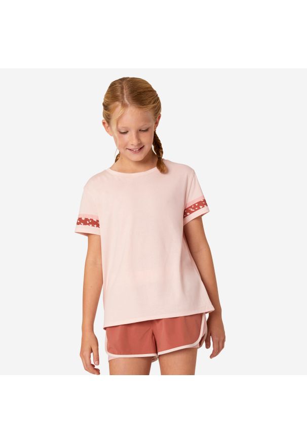 DOMYOS - Koszulka z krótkim rękawem dziecięca Domyos 500. Kolor: różowy. Materiał: bawełna, poliester, elastan, materiał, lyocell. Długość rękawa: krótki rękaw. Długość: krótkie