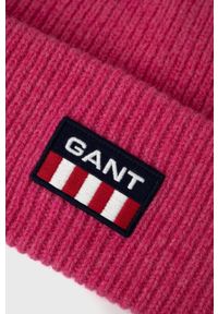GANT - Gant Czapka wełniana kolor różowy z grubej dzianiny. Kolor: różowy. Materiał: dzianina, wełna