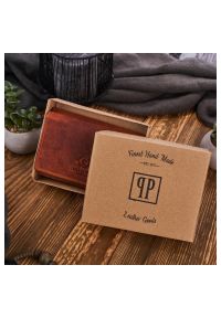 Portfel skórzany vintage PAOLO PERUZZI pomarańczowy T-33-OR. Kolor: pomarańczowy. Materiał: skóra #1