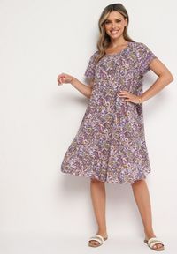 Born2be - Fioletowa Wiskozowa Sukienka Rozkloszowana we Wzór Paisley Mastis. Kolor: fioletowy. Materiał: wiskoza. Wzór: paisley #7