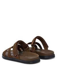 TOMMY HILFIGER - Tommy Hilfiger Klapki Adjustable Premium Suede Sandal FM0FM05774 Brązowy. Kolor: brązowy. Materiał: zamsz, skóra #4