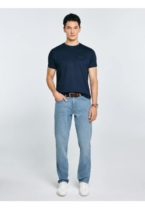 Big-Star - Koszulka męska z nadrukiem na piersi granatowa Serer 403. Kolor: niebieski. Materiał: bawełna. Wzór: nadruk