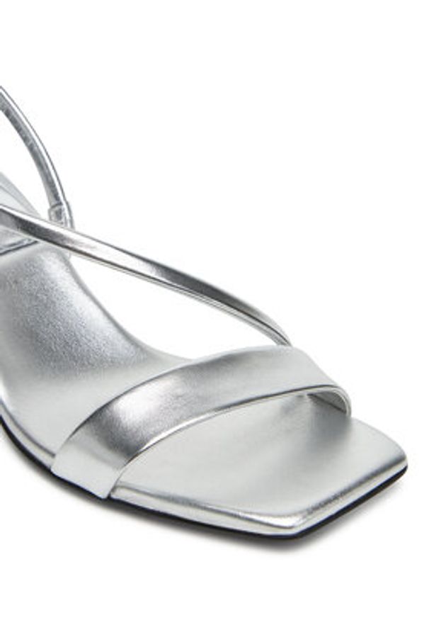 Calvin Klein Sandały Heel Sandal 50 Squared Metallic HW0HW02560 Srebrny. Kolor: srebrny. Materiał: skóra