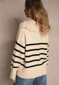 Renee - Czarno-Beżowy Sweter w Paski z Dekoltem w Serek z Kołnierzykiem Ralinavia. Okazja: na co dzień. Typ kołnierza: dekolt w serek. Kolor: czarny. Materiał: jeans. Długość rękawa: długi rękaw. Długość: długie. Wzór: paski. Styl: casual, klasyczny #4