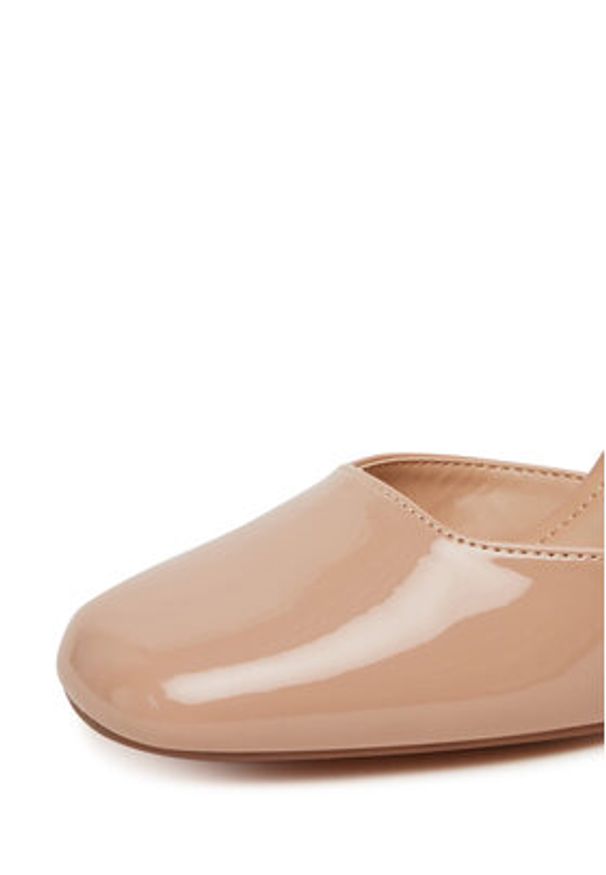 DeeZee Czółenka LWRK321-1 Beżowy. Kolor: beżowy. Materiał: skóra